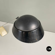 将图片加载到图库查看器，Metal and plastic table lamp, 1980s
