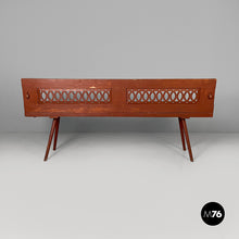 画像をギャラリービューアに読み込む, Bench in red wood, 1930s
