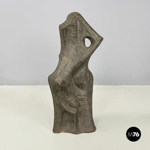 Load image into Gallery viewer, Sculpture in dark grey terracotta by Edmondo Cirillo, 1968
