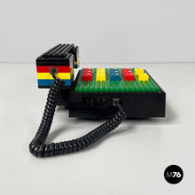 将图片加载到图库查看器，Plastic lego desk telephone by Tyco, 1990s
