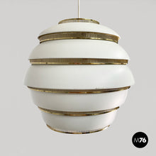 Load image into Gallery viewer, Chandelier Beehive by Alvar Aalto for Valaisinpaja Oy, 1970s
