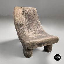 Carica l'immagine nel visualizzatore di Gallery, Stone stool, 1930s
