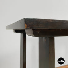Charger l'image dans la galerie, Coffee table in wood, 1930s
