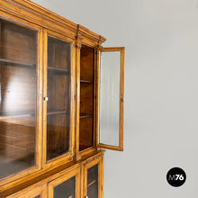 画像をギャラリービューアに読み込む, Sideboard in wood and glass, 1930s
