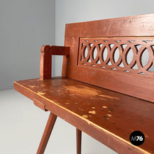 画像をギャラリービューアに読み込む, Bench in red wood, 1930s
