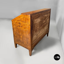 画像をギャラリービューアに読み込む, Wooden drop-leaf chest of drawers, 1700s
