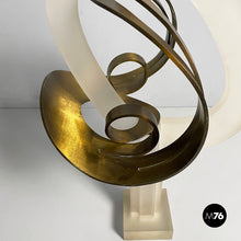 画像をギャラリービューアに読み込む, Sculpture by Cesar Doméla, 1970s
