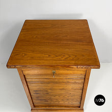 画像をギャラリービューアに読み込む, Archive cabinet in wood, 1940s
