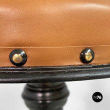 Load image into Gallery viewer, Stool in wood and brown leather, 1930s
