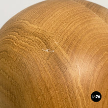 将图片加载到图库查看器，Sculpture in wood, 1990s

