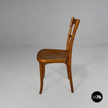 将图片加载到图库查看器，Chairs by Thonet, 1930s
