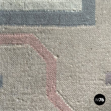 Carica l'immagine nel visualizzatore di Gallery, Short-pile rug with geometric pattern, 1980s
