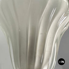 画像をギャラリービューアに読み込む, Wall lamps in glass and metal, 1930s
