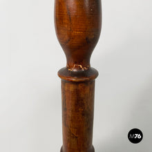 Carica l'immagine nel visualizzatore di Gallery, Wooden doorstop, 1930s
