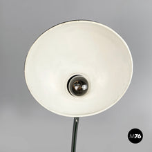Carica l&#39;immagine nel visualizzatore di Gallery, Table lamp in green metal, 1950s
