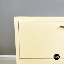 Carica l&#39;immagine nel visualizzatore di Gallery, Bar cabinet in beige formica and wood, 1960s
