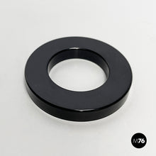 Charger l&#39;image dans la galerie, Black rings for the perpetual wall calendar by Ring A Date, 2020s
