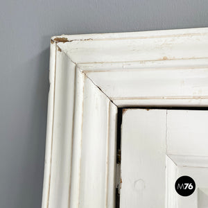 Double swing door entirely in white wood, early 1900s