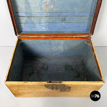 Load image into Gallery viewer, Box in wood and paper, 1950s
