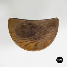 画像をギャラリービューアに読み込む, Table stool in wood, 1950s
