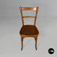 将图片加载到图库查看器，Chairs by Thonet, 1930s
