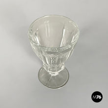 将图片加载到图库查看器，Glass glasses, 1930s
