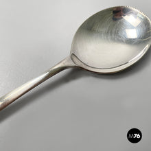 Charger l&#39;image dans la galerie, Melon spoons by George Buttler &amp; Co., 1950s
