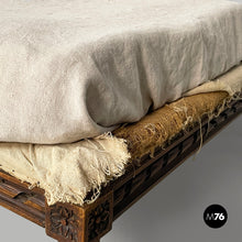 Load image into Gallery viewer, Daybed in fabric and wood, early 1900s
