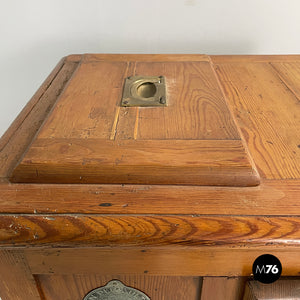 Ice box Non Plus Ultra Ingnol, 1930s