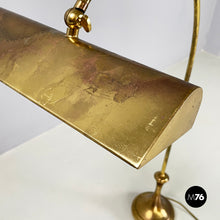 画像をギャラリービューアに読み込む, Adjustable table lamp in brass, 1920s
