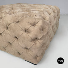 Carica l'immagine nel visualizzatore di Gallery, Pouf in beige suede, 1990s
