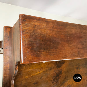 Desk in walnut wood, mid 1800s