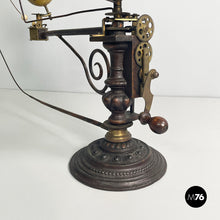 Load image into Gallery viewer, Mechanical tellurium in brass and cast iron, mid 1800s
