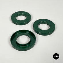 Charger l&#39;image dans la galerie, Forest green rings for the perpetual wall calendar by Ring A Date, 2020s
