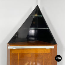 将图片加载到图库查看器，Briarwood bar cabinet, 1930s
