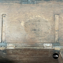 Charger l'image dans la galerie, Wooden box, early 20th century
