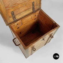 Load image into Gallery viewer, Chest in wood and metal, 1930s
