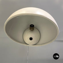 画像をギャラリービューアに読み込む, Adjustable wall lamp Coupé 1159 by Joe Colombo for O-Luce, 1970s
