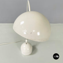 Carica l&#39;immagine nel visualizzatore di Gallery, Adjustable table lamp in white metal, 1970s
