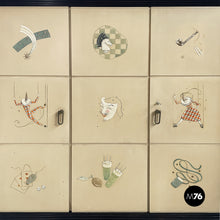 将图片加载到图库查看器，Wooden bar cabinet, 1950s
