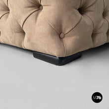 Carica l'immagine nel visualizzatore di Gallery, Pouf in beige suede, 1990s
