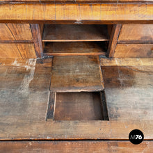 画像をギャラリービューアに読み込む, Wooden drop-leaf chest of drawers, 1700s
