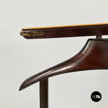 将图片加载到图库查看器，Wooden valet stand by Fratelli Reguitti, 1950s
