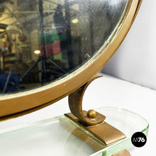 画像をギャラリービューアに読み込む, Adjustable table mirror in brass, glass and wood, 1950s
