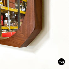 将图片加载到图库查看器，Wooden wall mirror, 1960s
