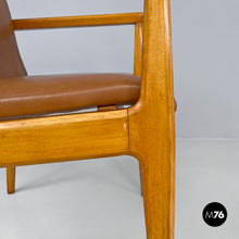 将图片加载到图库查看器，Armchair in wood and brown leather by Anonima Castelli, 1960s
