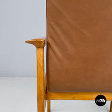 将图片加载到图库查看器，Armchair in wood and brown leather by Anonima Castelli, 1960s
