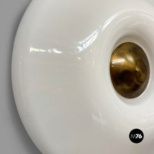 画像をギャラリービューアに読み込む, Wall lamps in plastic and metal by Valenti, 1970s

