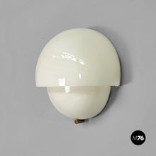 Carica l&#39;immagine nel visualizzatore di Gallery, Wall lamp Mania by Vico Magistretti for Artemide, 1960s
