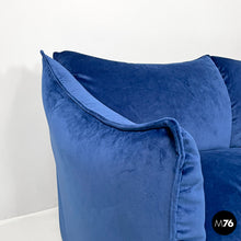 将图片加载到图库查看器，Modular sofa in blue velvet, 1980s
